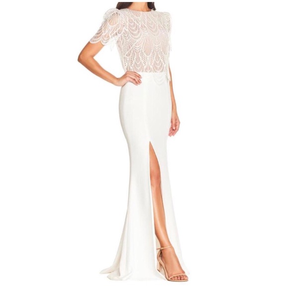 DRESS THE POPULATION Ramona Lace Popover Short Sleeve Gown Dress, White, Small DRESS THE POPULATION Ramona Lace Popover Short Sleeve Gown Dress, White, Small